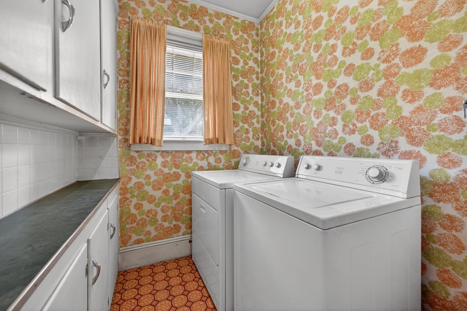 226 Broadway Photo 15