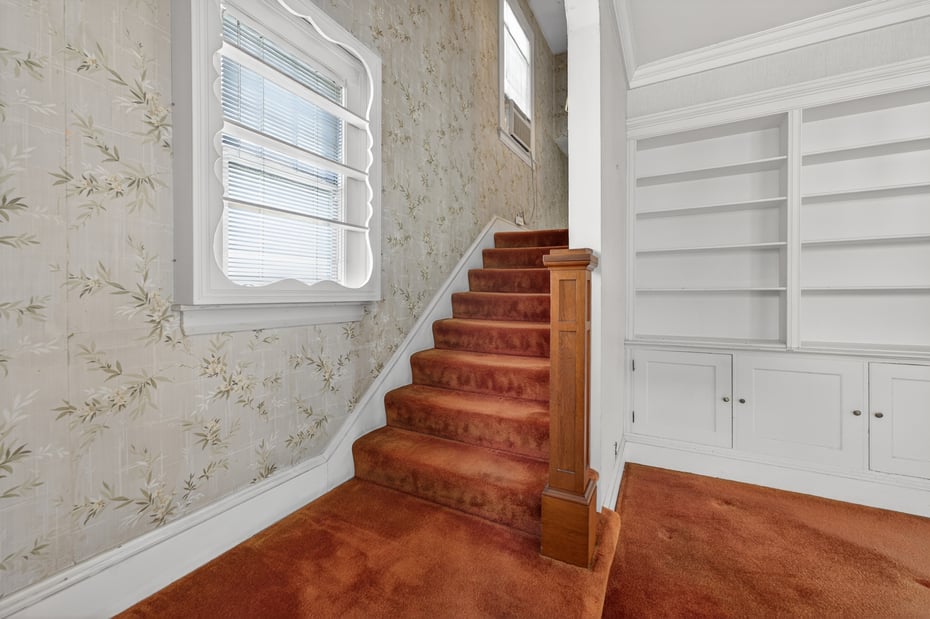 226 Broadway Photo 19