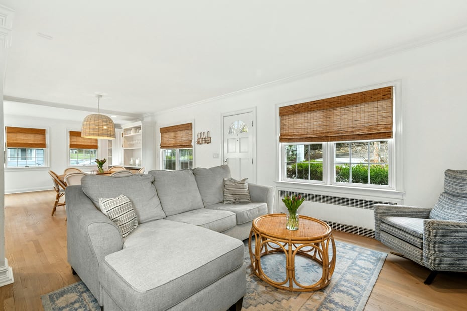218 Summer Street Photo 5