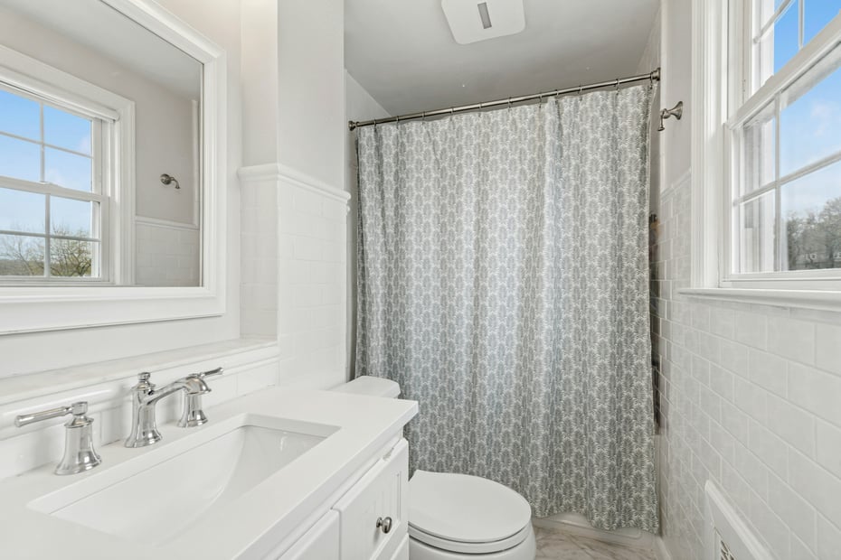 218 Summer Street Photo 16
