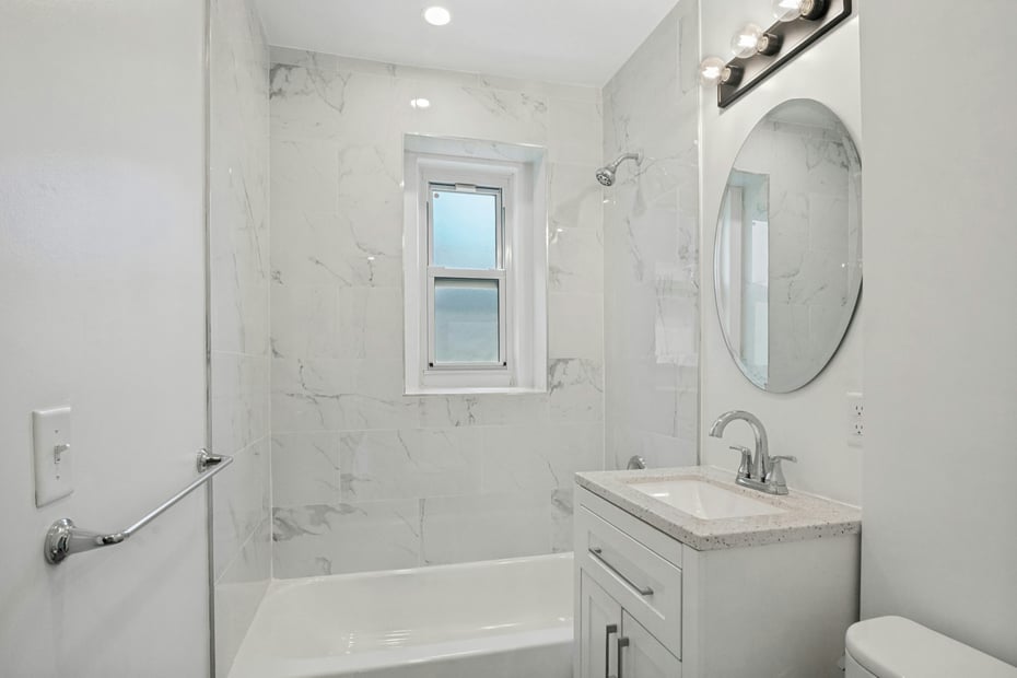 300 S Broadway  #1 G Photo 24