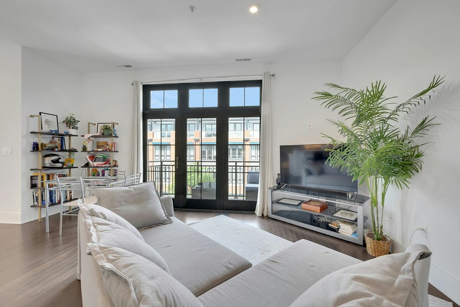 102 Legend Drive  #301 Photo 6