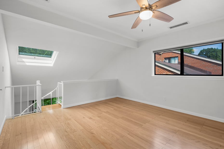 18 Bronxville Glen Drive  #11 Photo 25