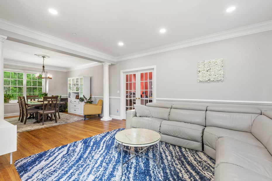 30 Sheldon Street Photo 9
