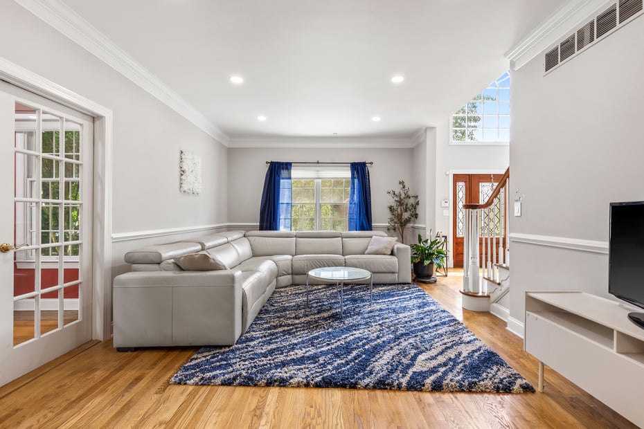 30 Sheldon Street Photo 11