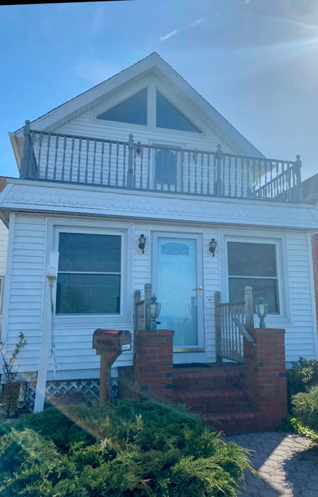 241 Townsend Avenue Photo 16