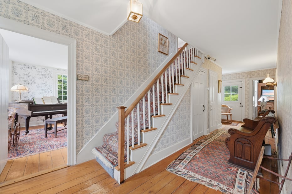 8 Meeting House Road Photo 9
