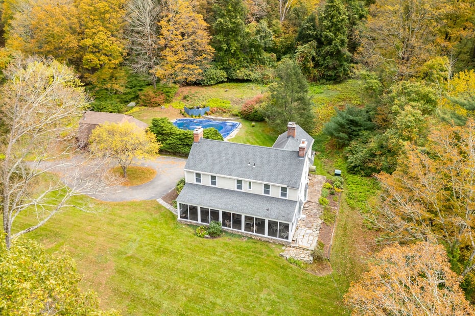 720 Town Hill Road Photo 4