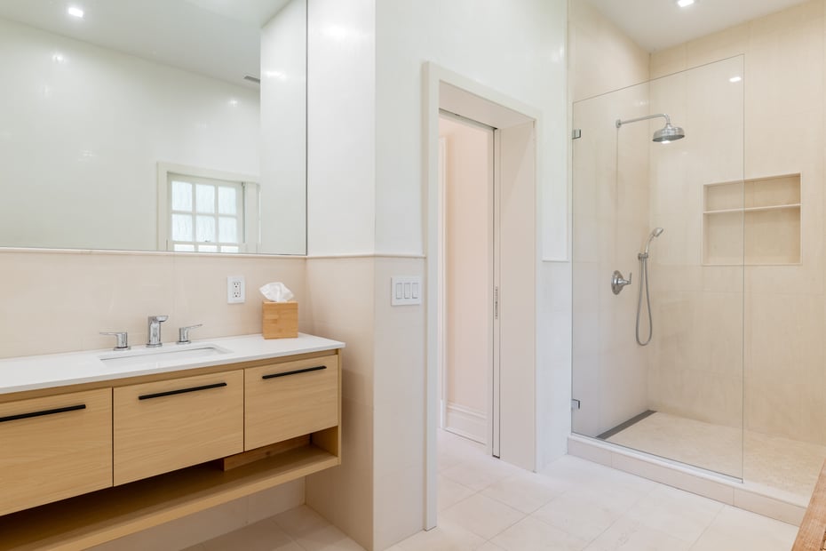6 Stoneleigh Manor Lane Photo 34