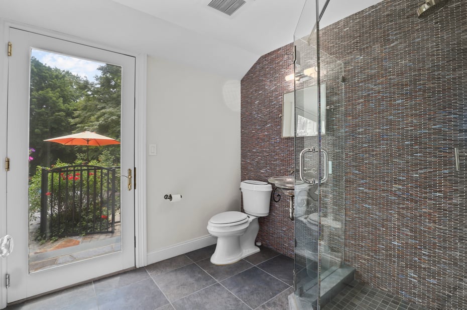 383 Woodlands Road Photo 35
