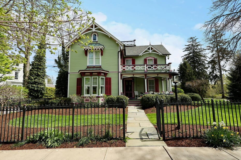 250 Main Street Photo 1