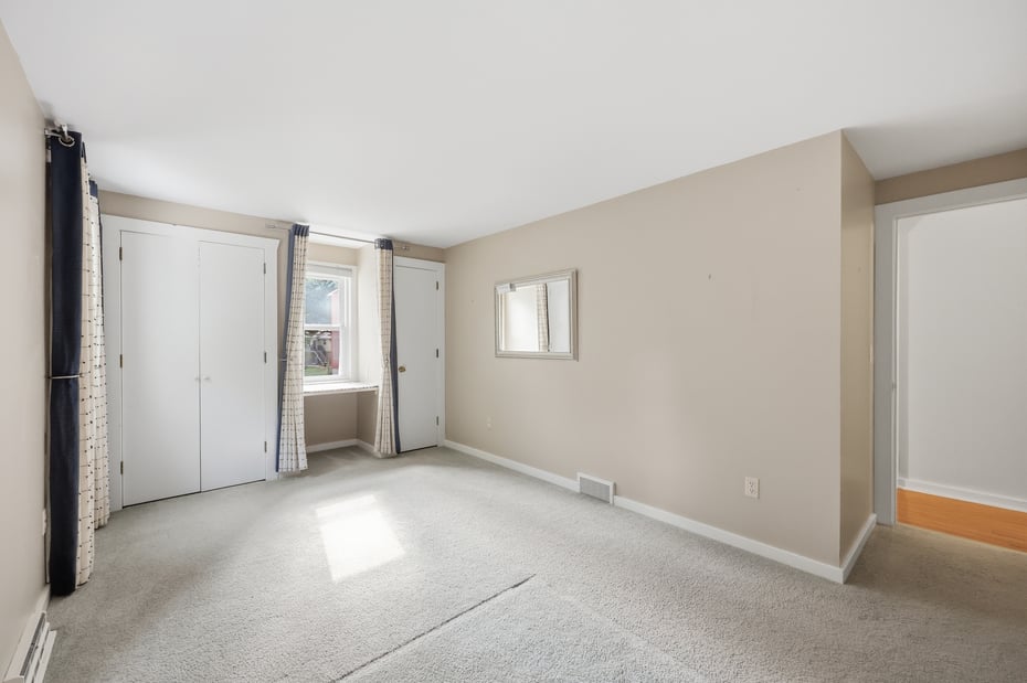 36 Banks Road Photo 20
