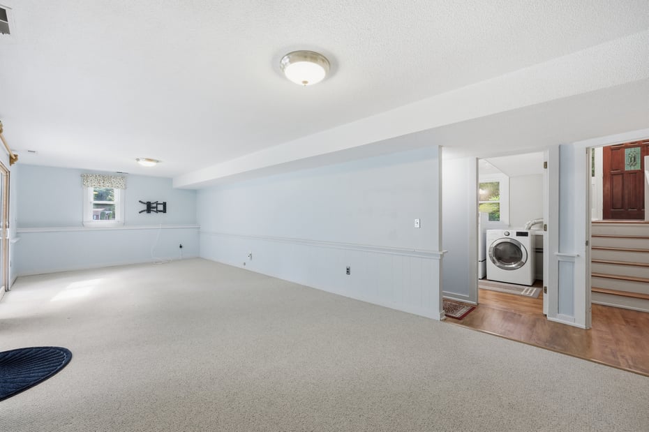 36 Banks Road Photo 32