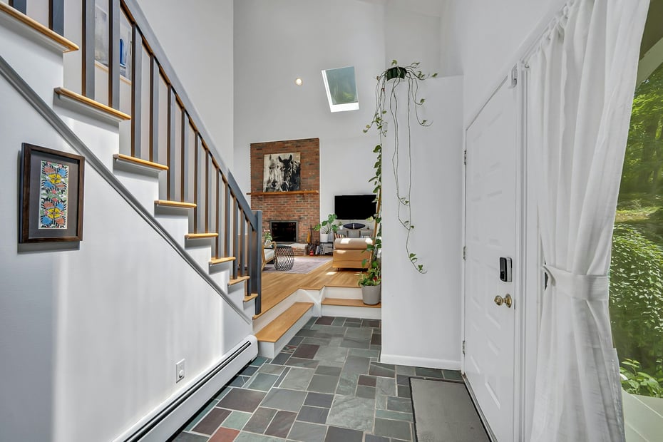 24 Anne Chambers Lane Photo 8