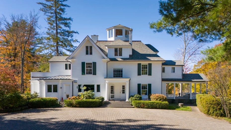 390 Erpf Road Photo 5
