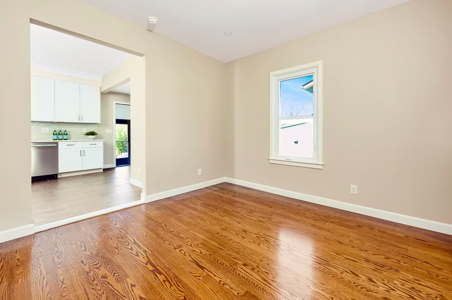 9 Todd Place  #1st FL- Right Side Photo 10