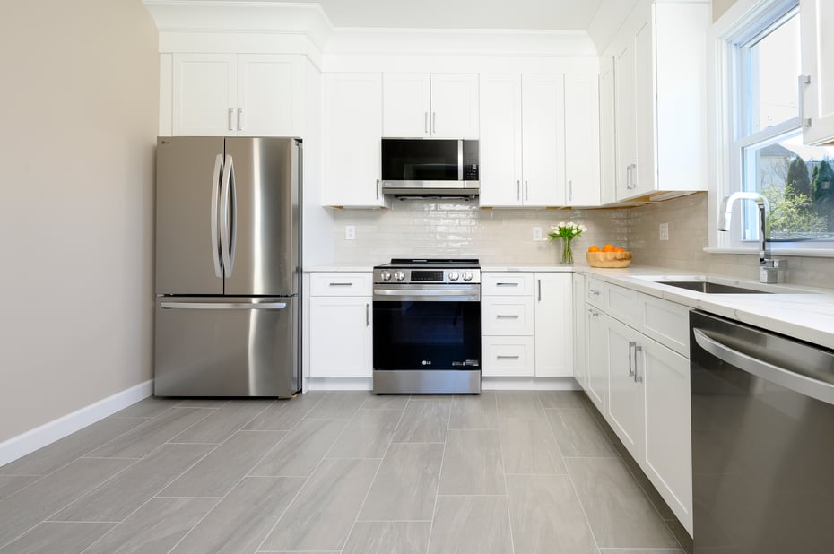 9 Todd Place  #1st FL- Right Side Photo 7