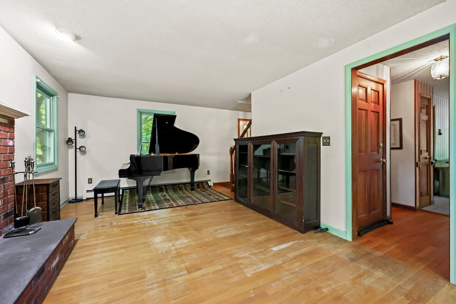 10 Oak Hill Drive Photo 14