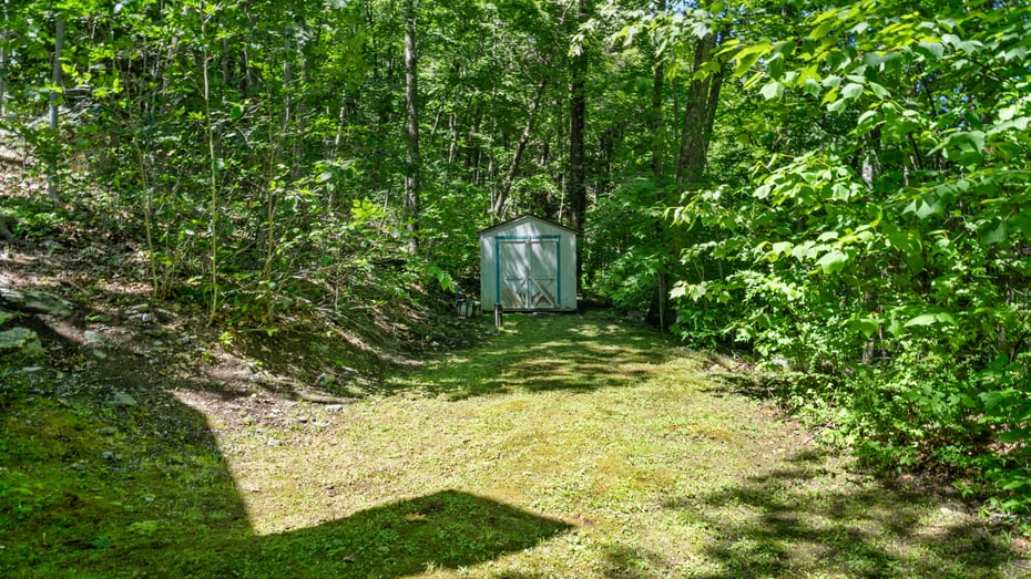 236 Hillsdale Rd Photo 35