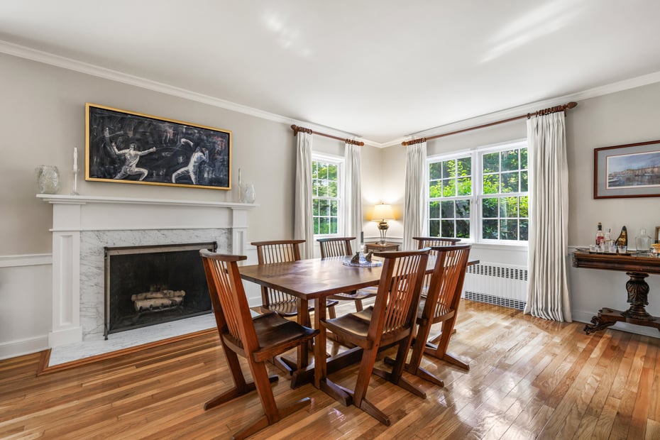 38 Winfield Avenue Photo 8