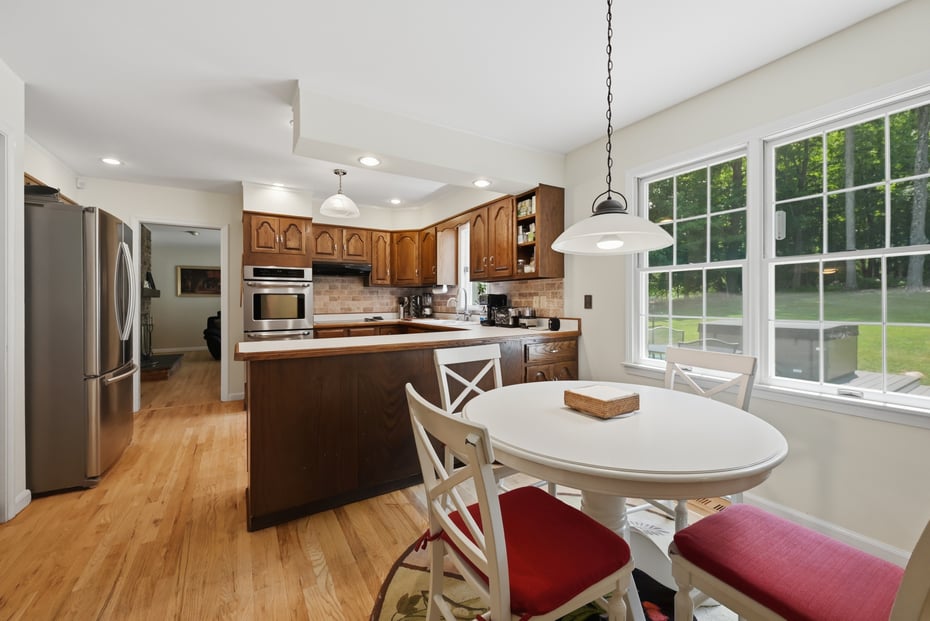 28 Wintergreen Hill Road Photo 6