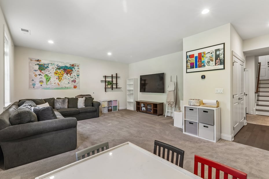 21 Brentwood Circle Photo 23