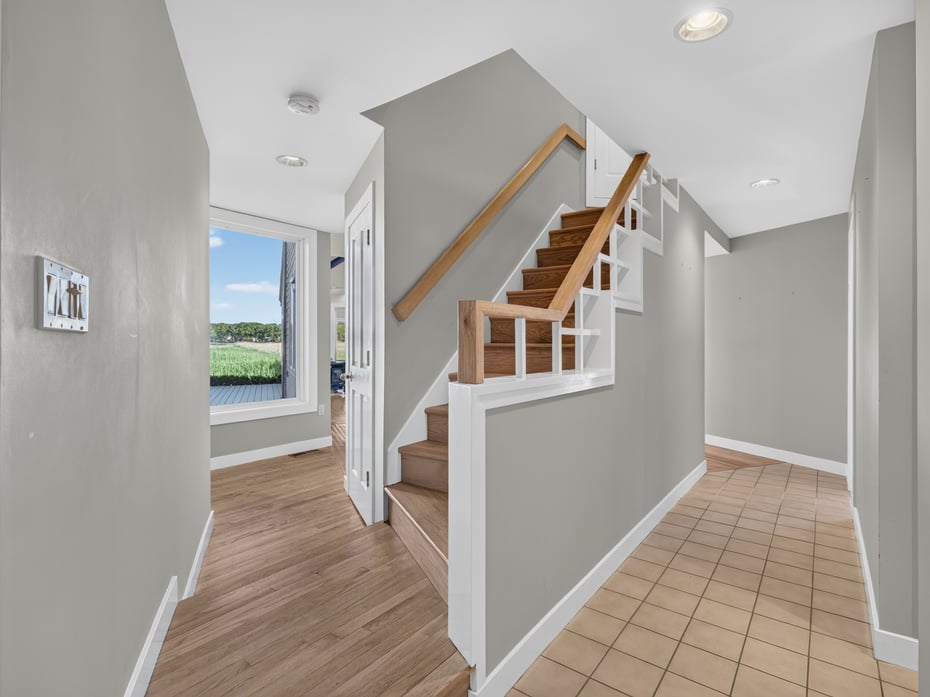 108 Maple Avenue Photo 29