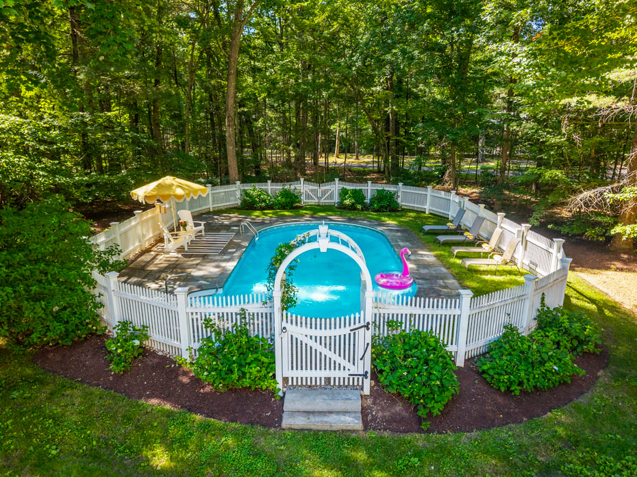 10 Langley Park Photo 36