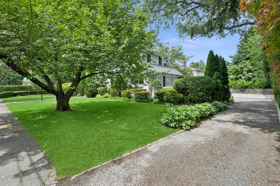 347 Highbrook Avenue Photo 35