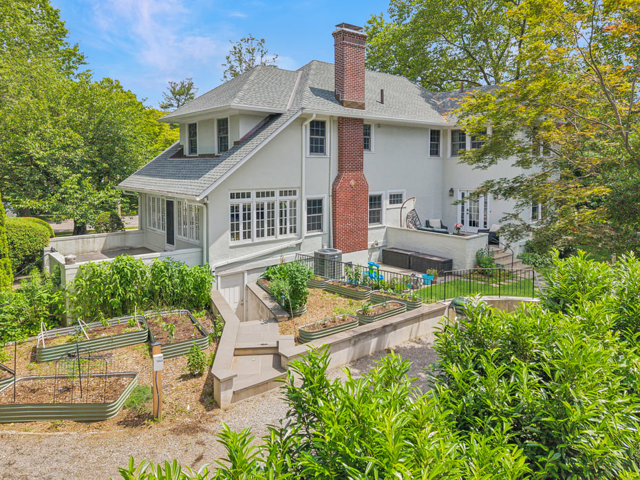 347 Highbrook Avenue Photo 43
