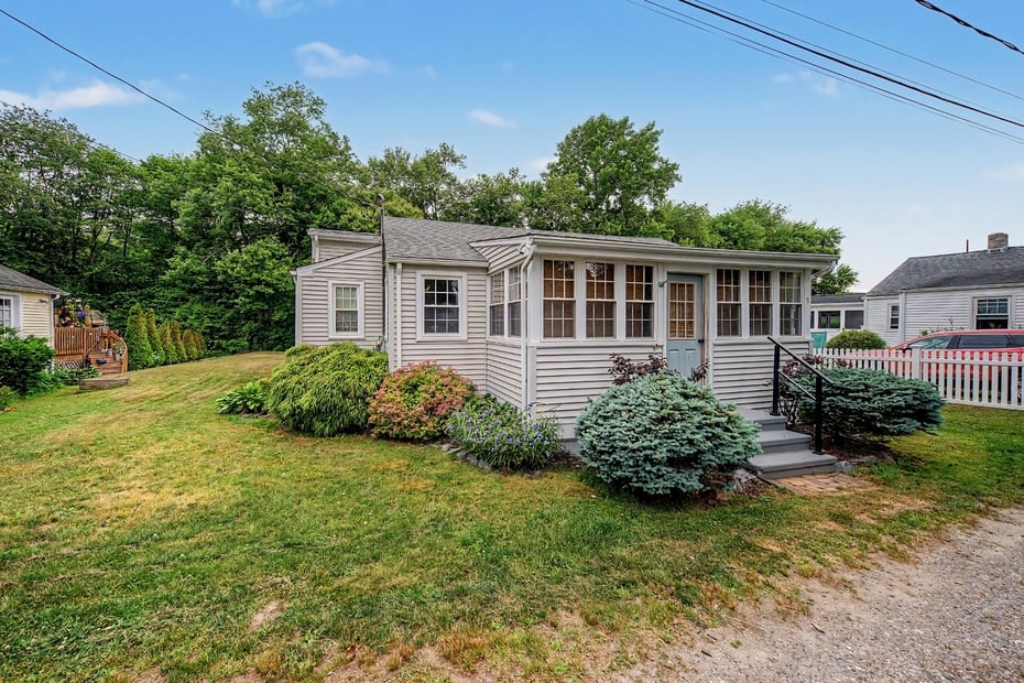 9 2nd Avenue Photo 4