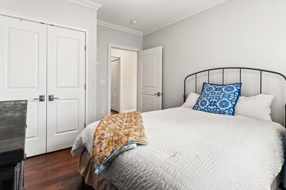 788 Farmington Avenue  #102 Photo 16