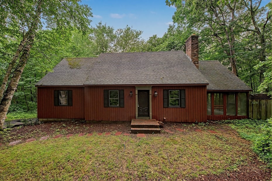 216 Reservoir Road Photo 2