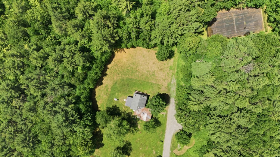 105 Old Quarry Rd Photo 5