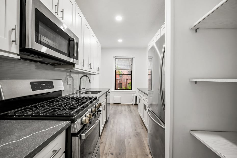 663 Locust Street  #5D Photo 4