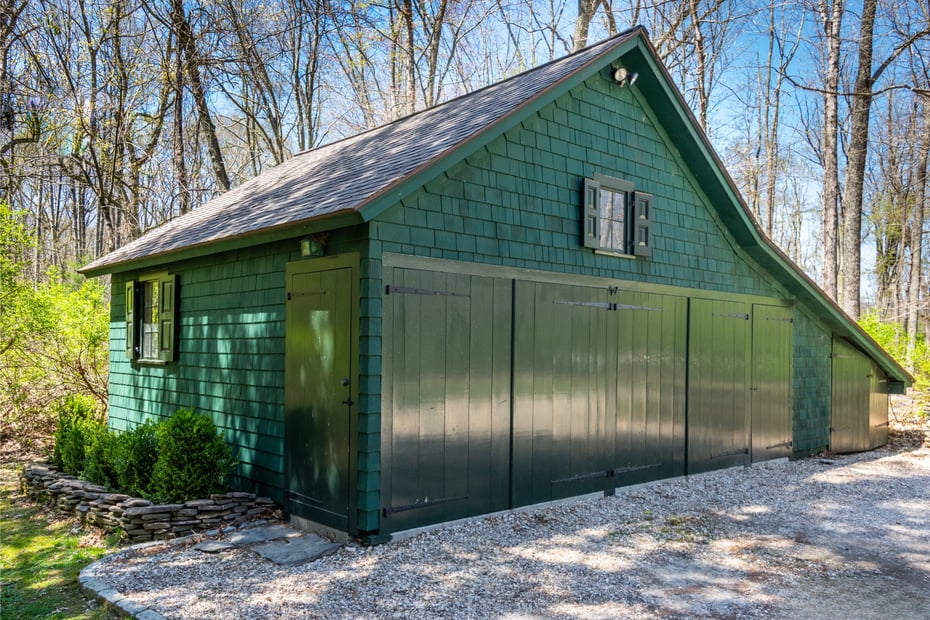 142 Interlaken Road Photo 36