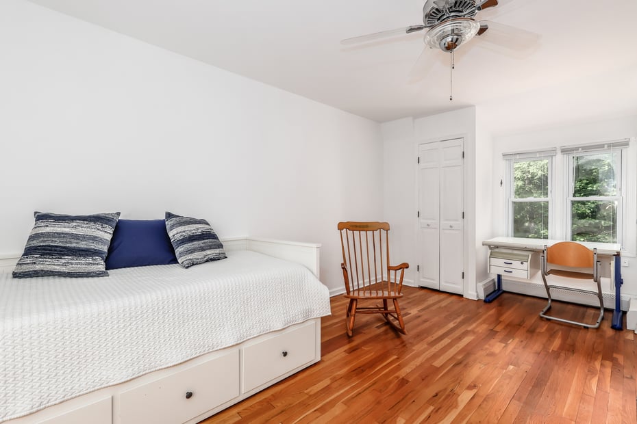 3 Deerfield Road Photo 17