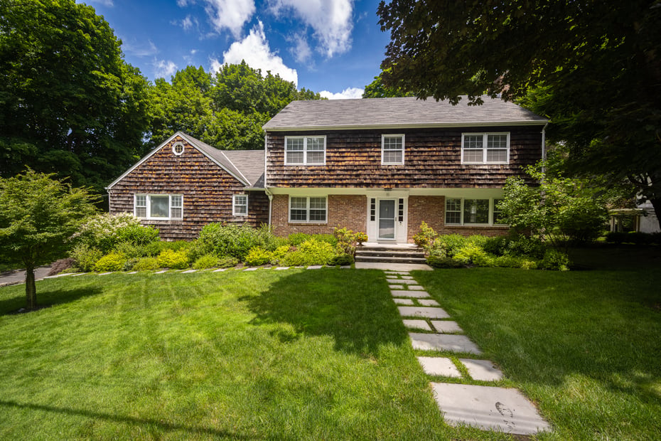15 Laurel Hill Road Photo 1