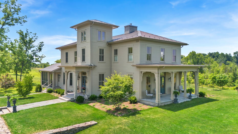 154 Schoolhouse Road Photo 2
