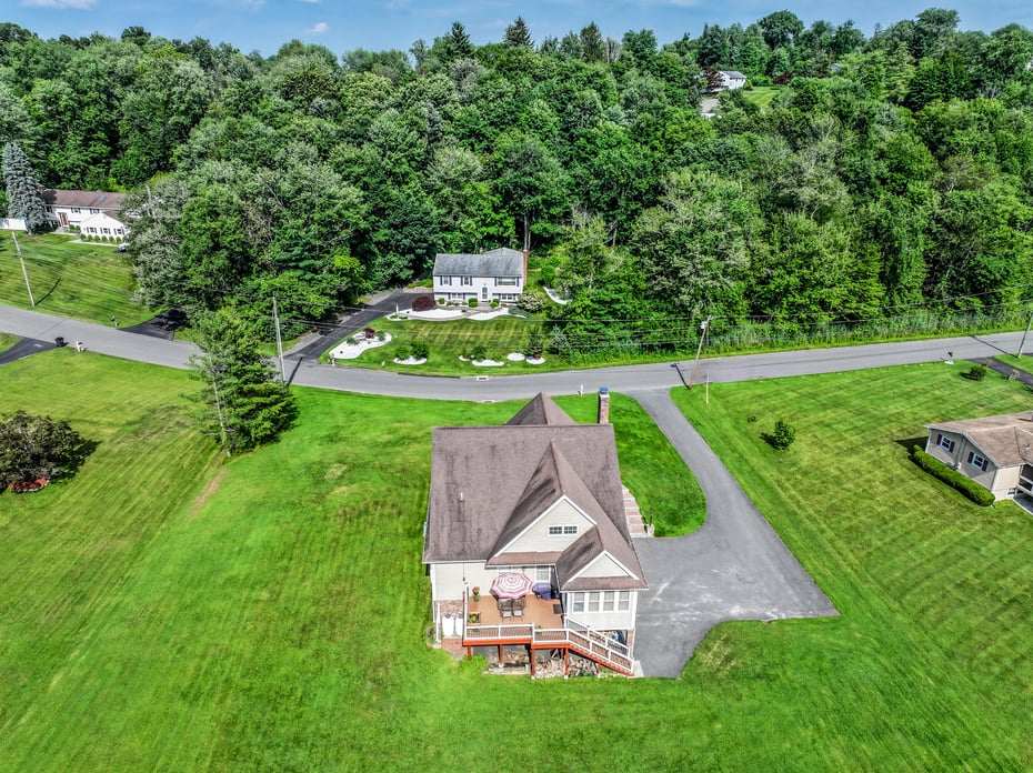 38 Greenridge Drive Photo 39