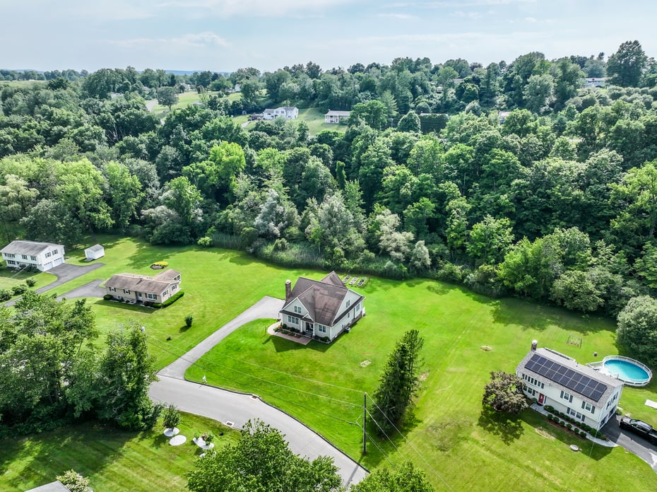 38 Greenridge Drive Photo 40