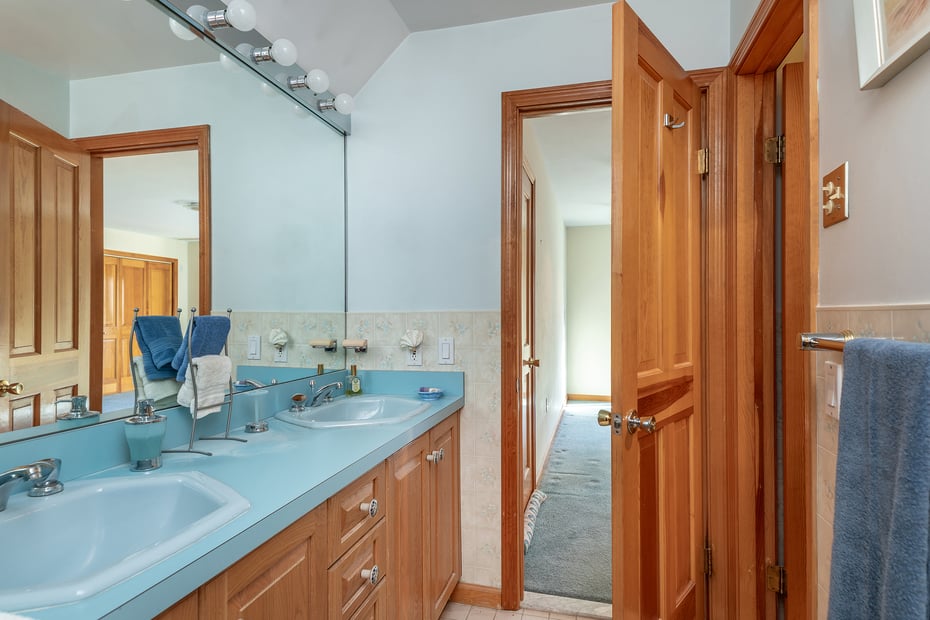 233 Southbury Road Photo 23