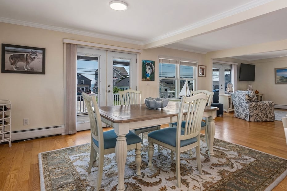 449 Seaside Avenue Photo 7