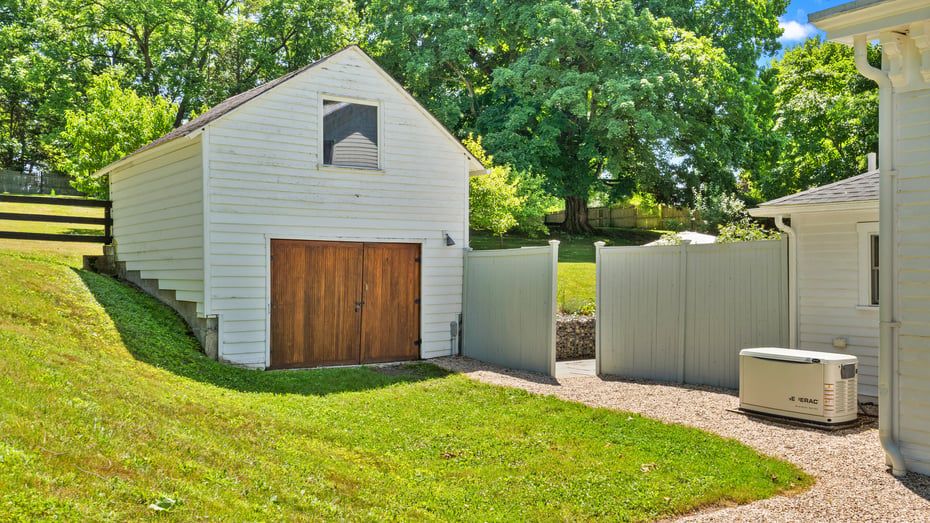 462 Old Post Road Photo 54