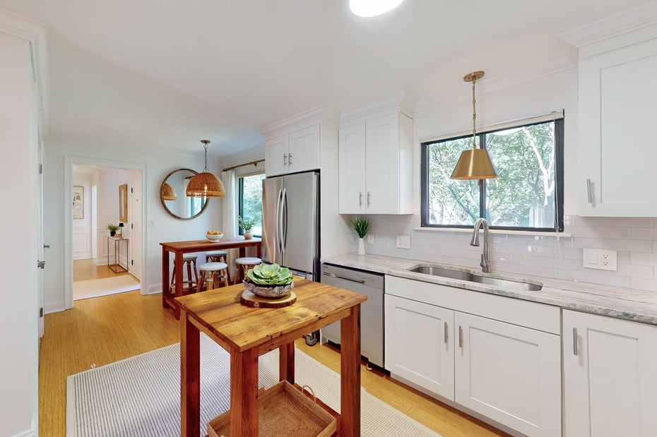 818 Heritage Village  #B Photo 13