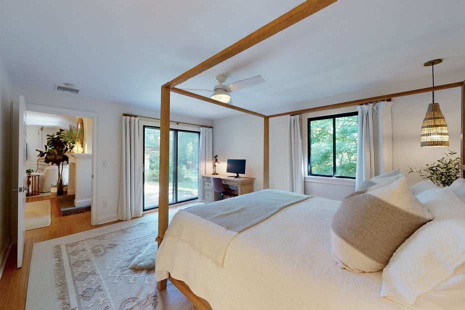 818 Heritage Village  #B Photo 18