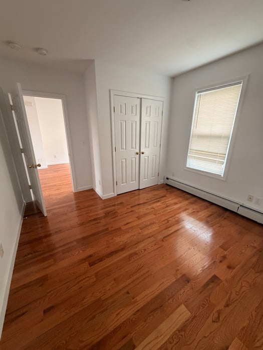 148 Alfred Street  #2 Photo 3