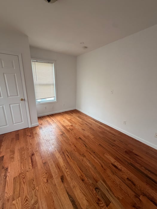 148 Alfred Street  #2 Photo 9