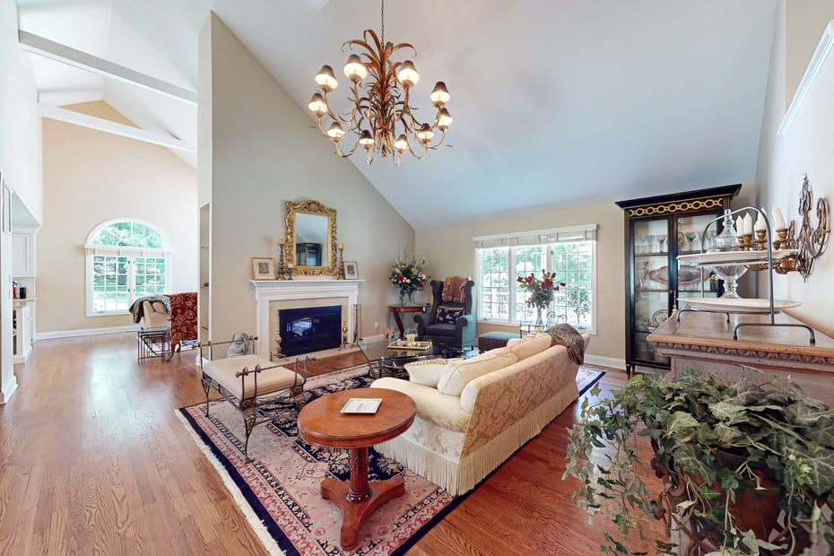 12 Lyndenwood Drive Photo 11