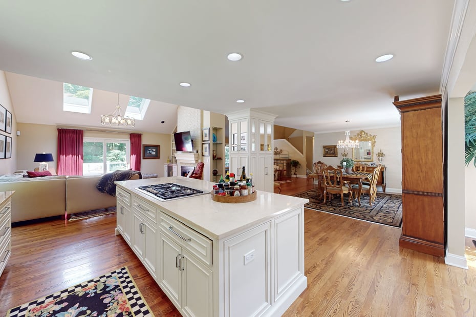 12 Lyndenwood Drive Photo 18